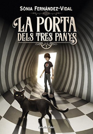 La porta de tres panys
